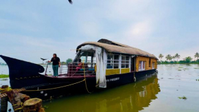 Alleppey Houseboat Viswas Cruise